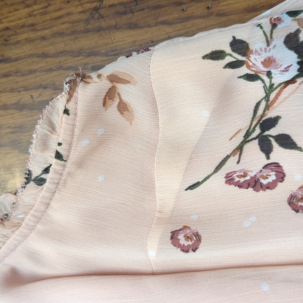 Torrid Blush Pink Top NWOT - Picture 13 of 13